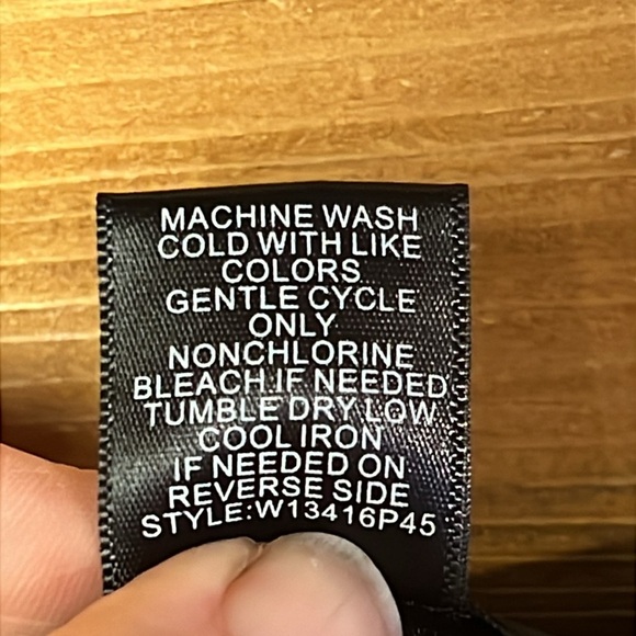 United States Sweaters Top 1X Flamingo Feather Holiday LS black pink lightweight - Picture 6 of 7